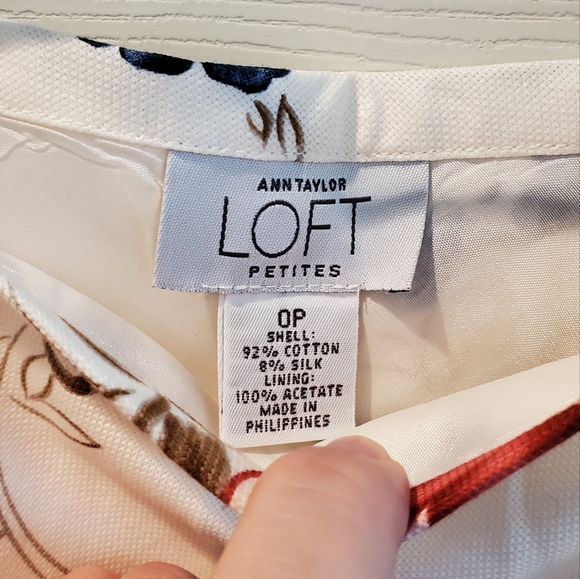 LOFT Skirt - Picture 2 of 4